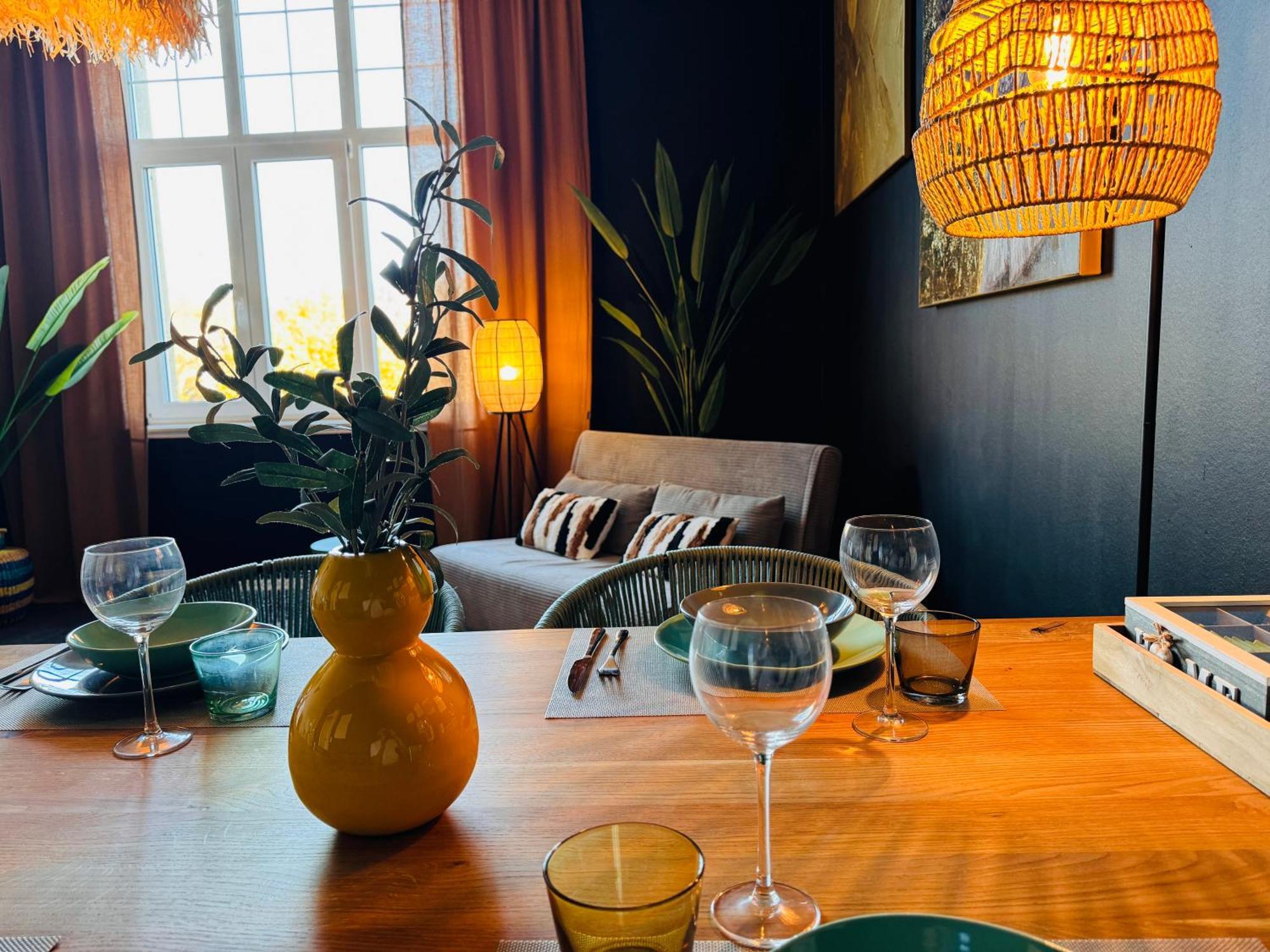 Klassen Stay - Designer Altbau Apartment Mit 2 Zimmer - Naehe Zentrum Und Rhein Koblenz  Eksteriør billede